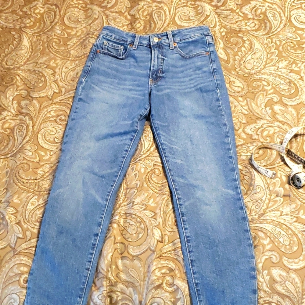 Old Navy OG Straight High Rise jeans, Womens size 2.